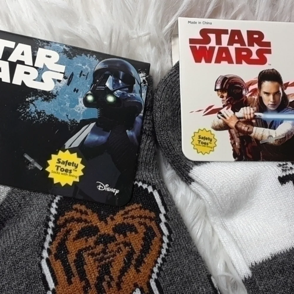 🛍Disney Star Wars Socks 2 Pairs